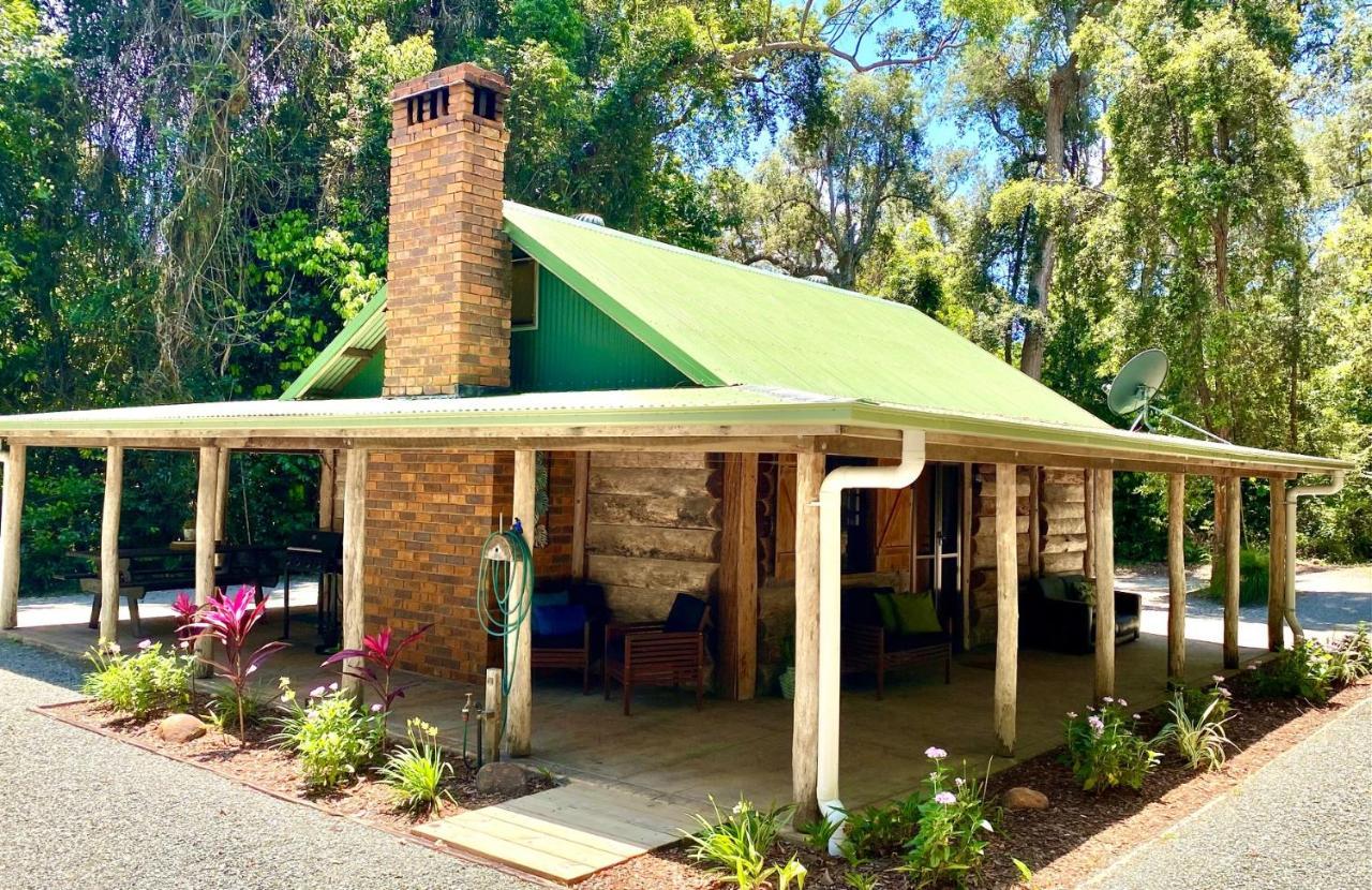 Ferns Hideaway Resort Byfield Esterno foto