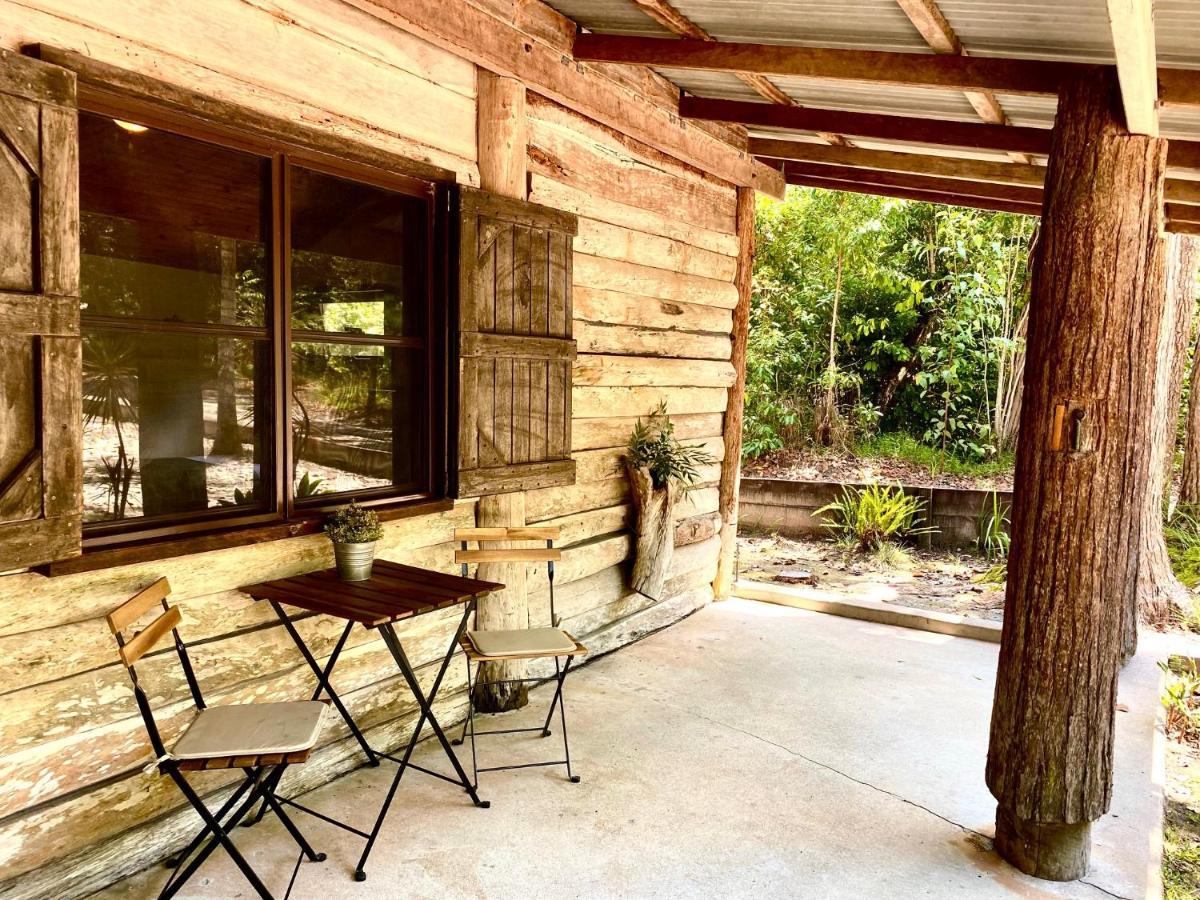 Ferns Hideaway Resort Byfield Esterno foto