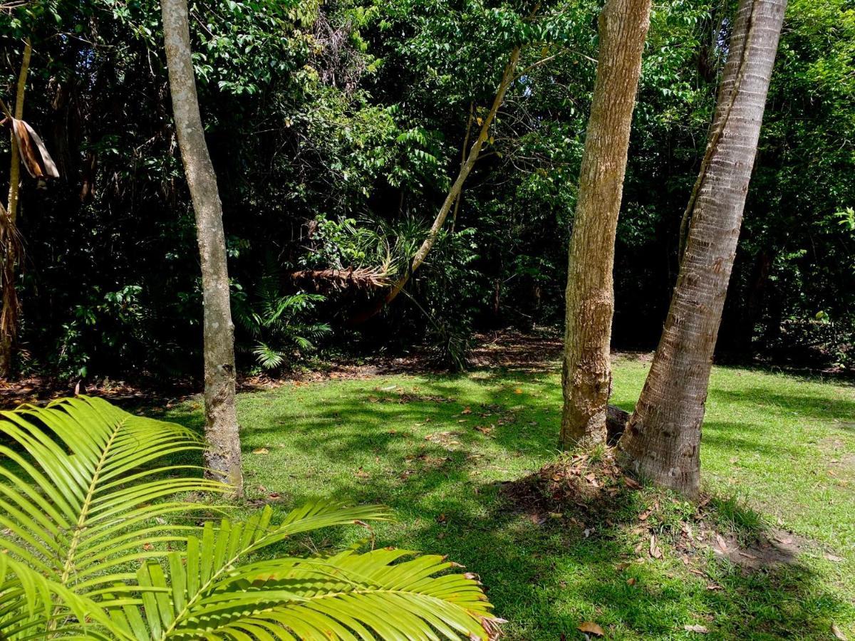 Ferns Hideaway Resort Byfield Esterno foto