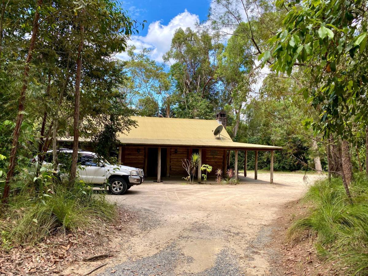 Ferns Hideaway Resort Byfield Esterno foto