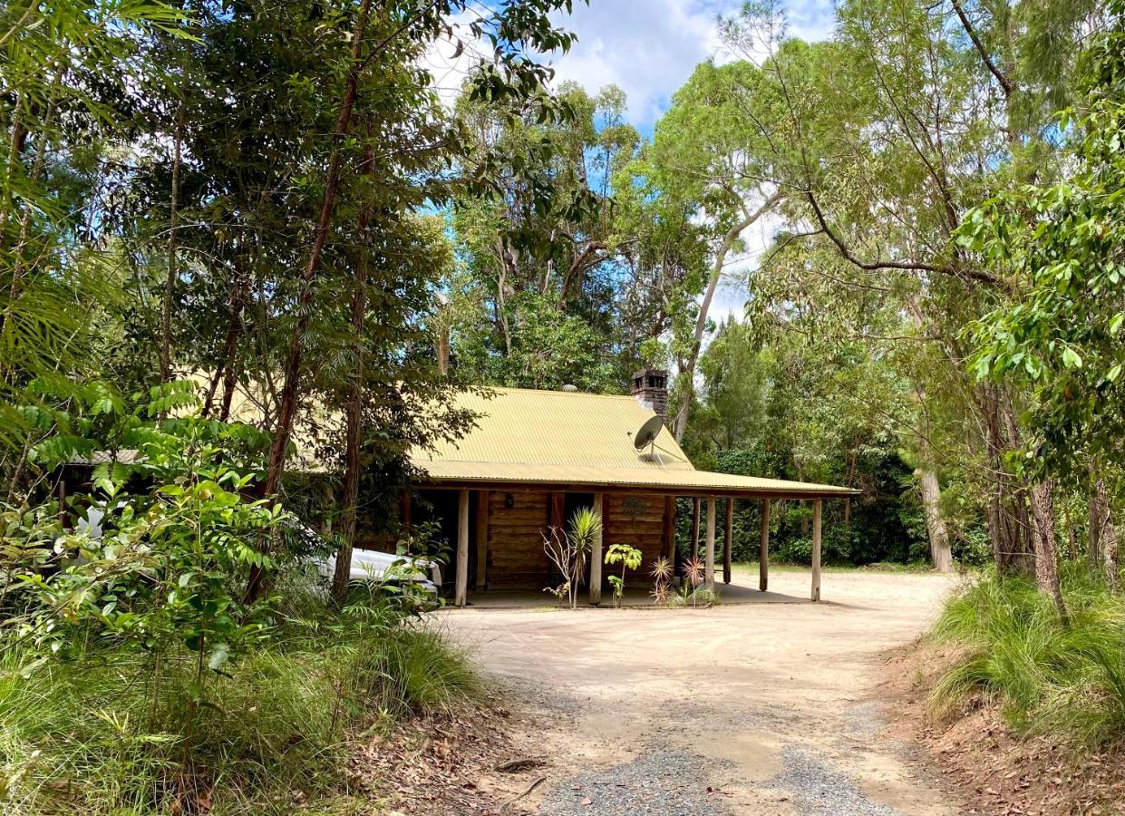 Ferns Hideaway Resort Byfield Esterno foto