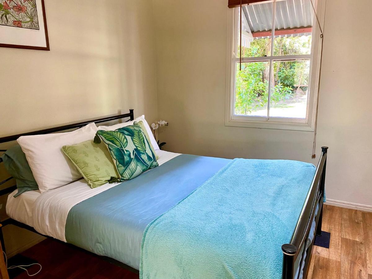 Ferns Hideaway Resort Byfield Esterno foto