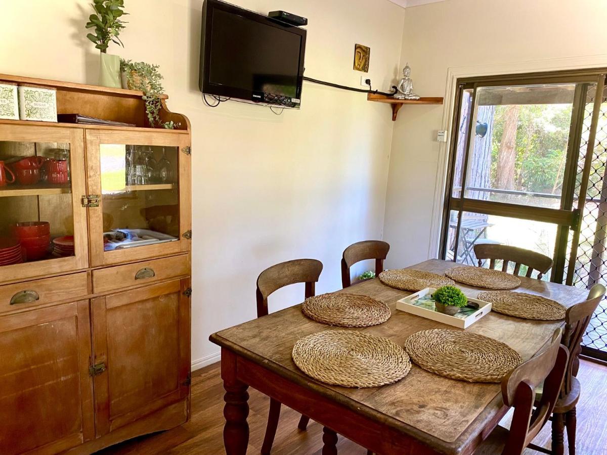 Ferns Hideaway Resort Byfield Esterno foto